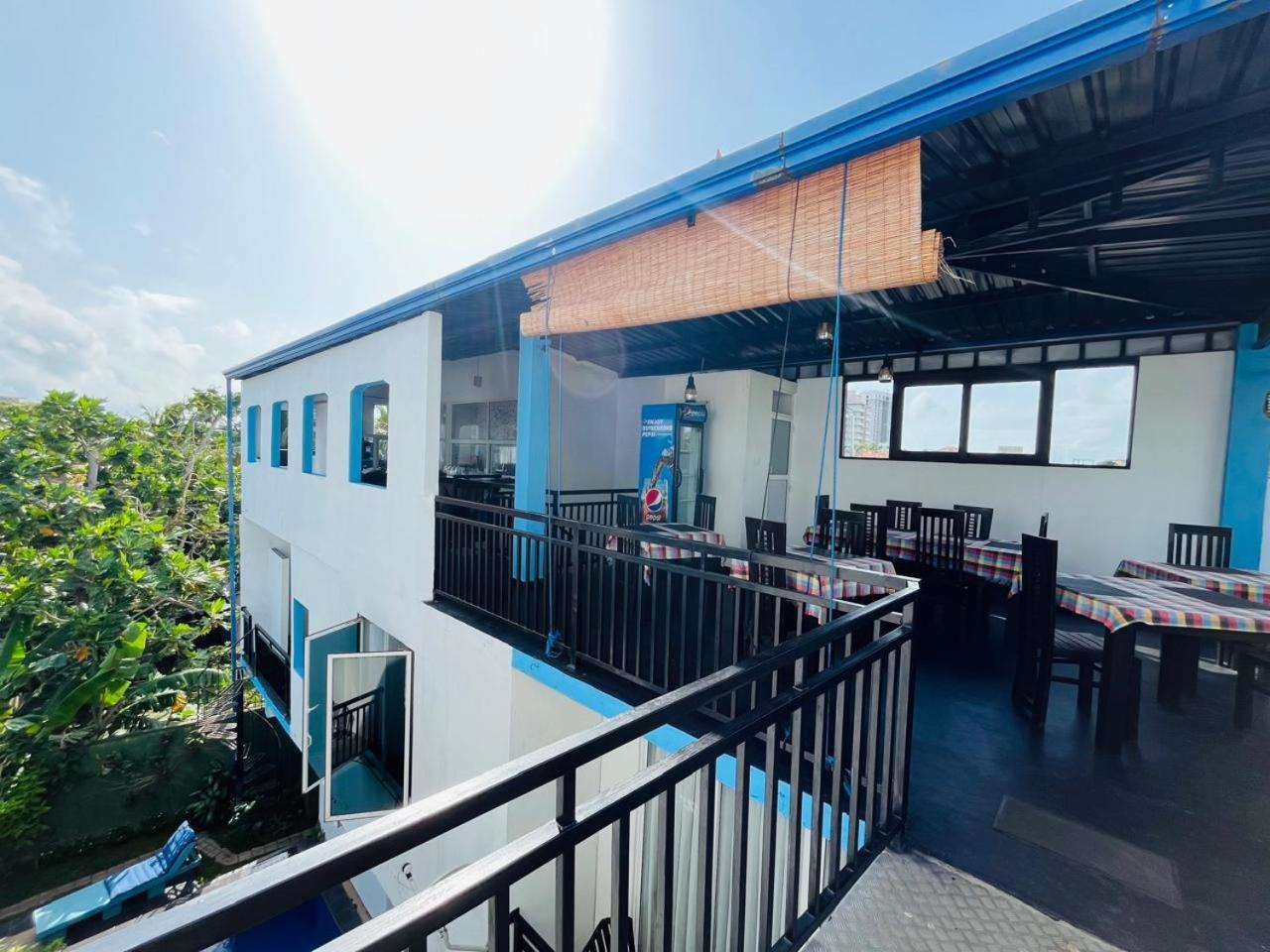 Nebula Residence Negombo Bagian luar foto